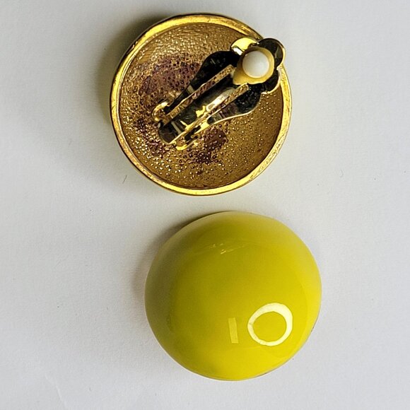 Round Yellow Clip Ons - Picture 2 of 3